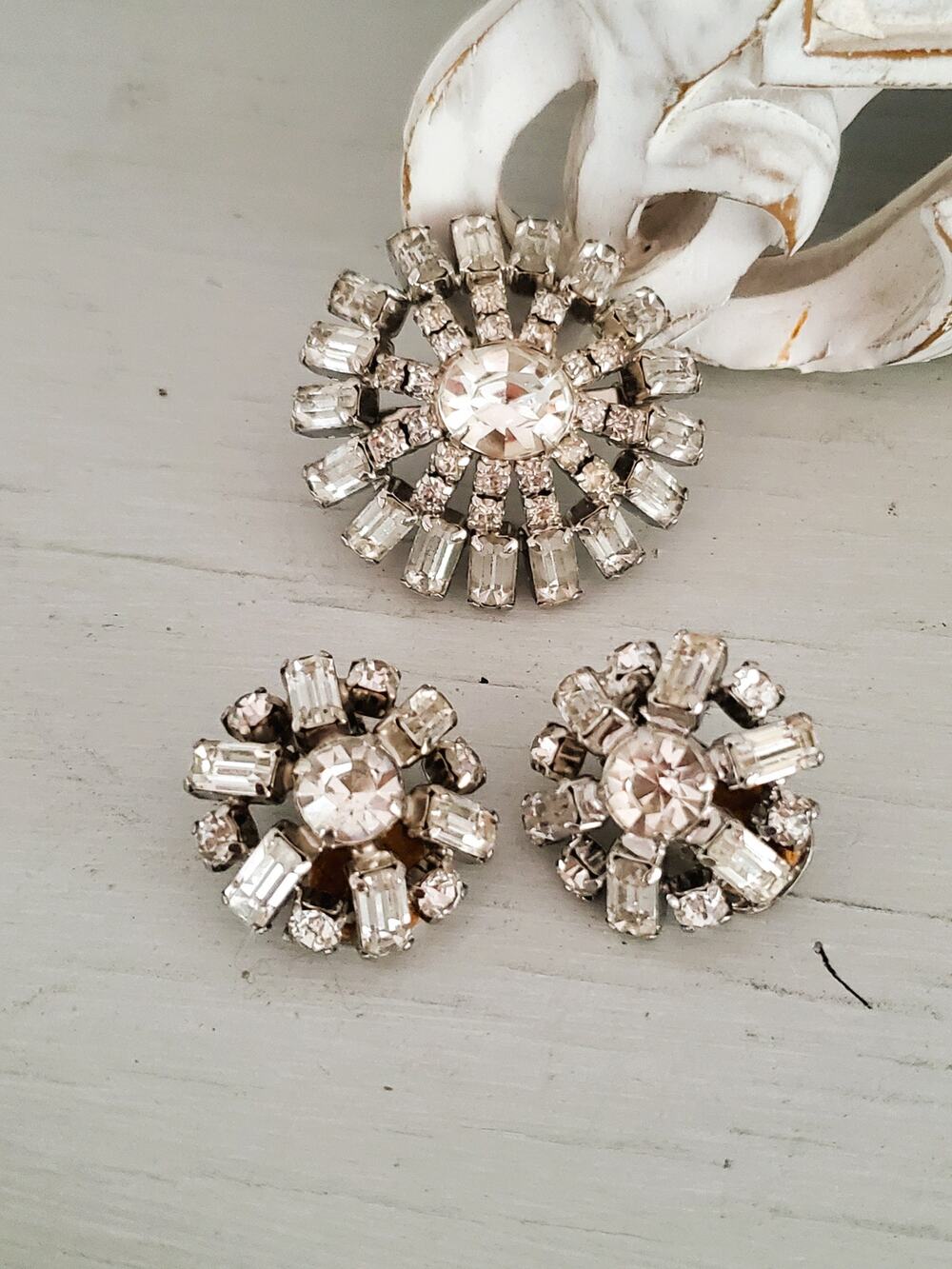Vintage Clear Rhinestone Brooch and Earring Set